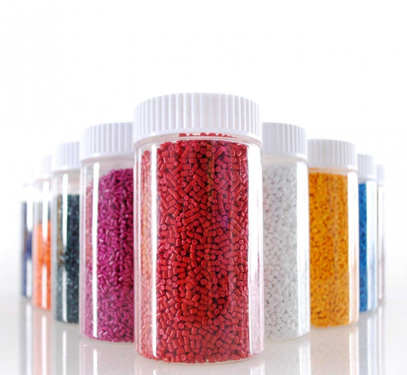 塑料色母粒与填充母粒的特性应用与区别